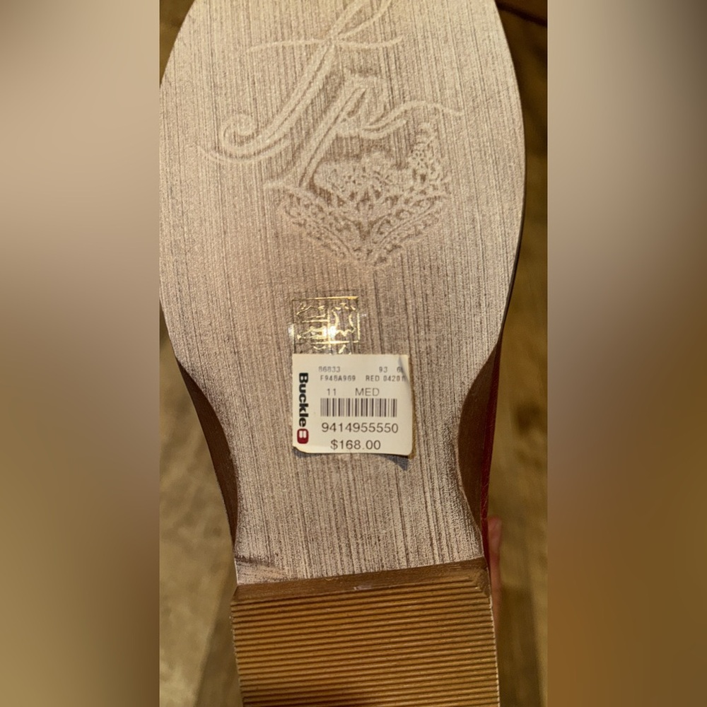Buckle Sandals - Picture 3 of 3